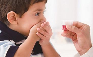 小孩不肯吃药怎么喂药,孩子不吃药怎么正确引导