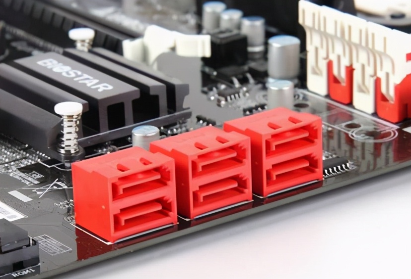 如何选购二手苹果笔记本,如何购买二手笔记本电脑最划算