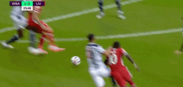 这个28岁才打进职业生涯首球的菜鸡,拯救了利物浦