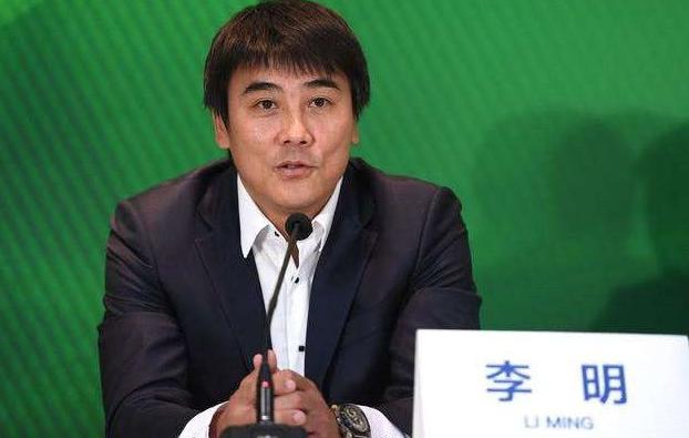 原国家队李明近况如何,前国脚李明有几个孩子