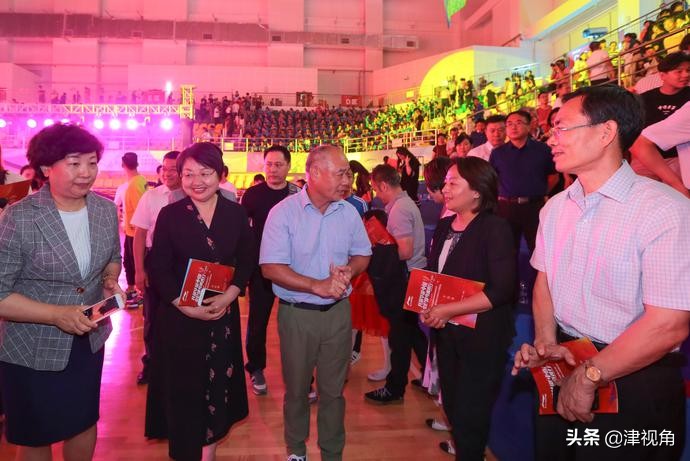 《共祝华诞中国梦·全民健身西青行》李宁运动中心举行开园活动