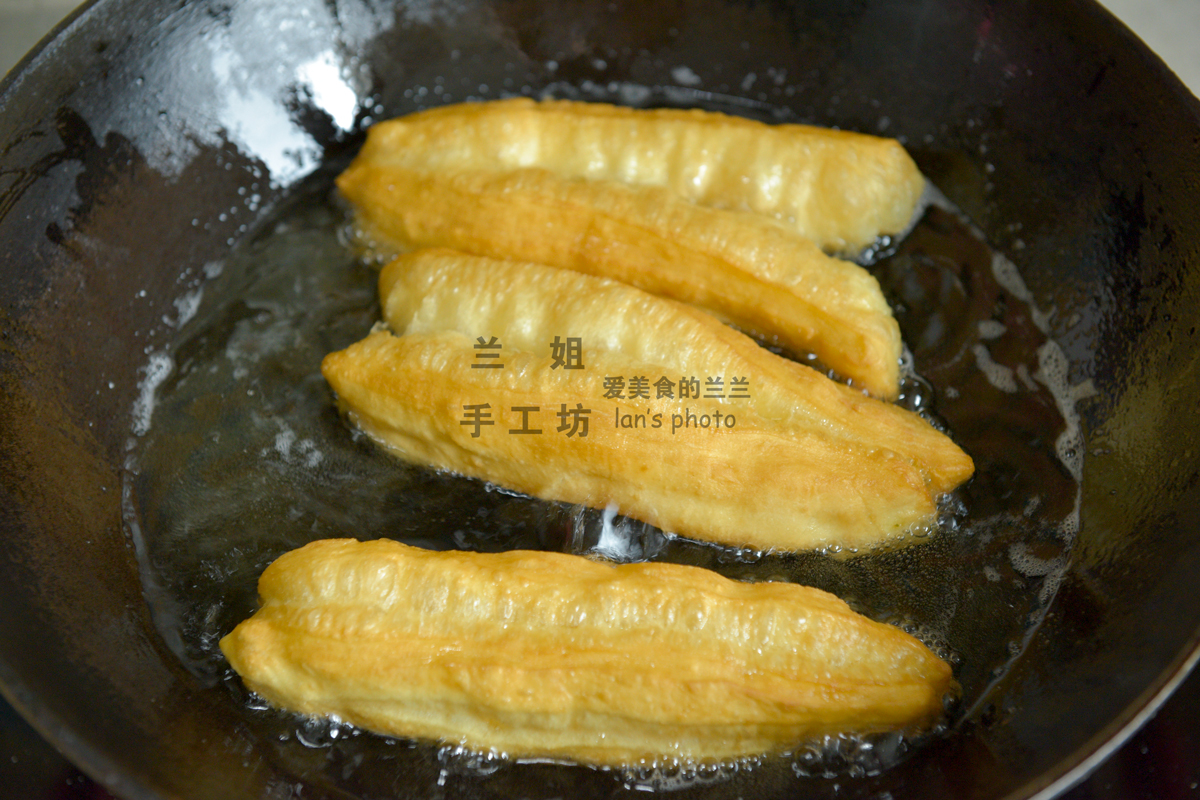 无矾香酥大油条配方做法,酥脆大油条的和面配方及做法