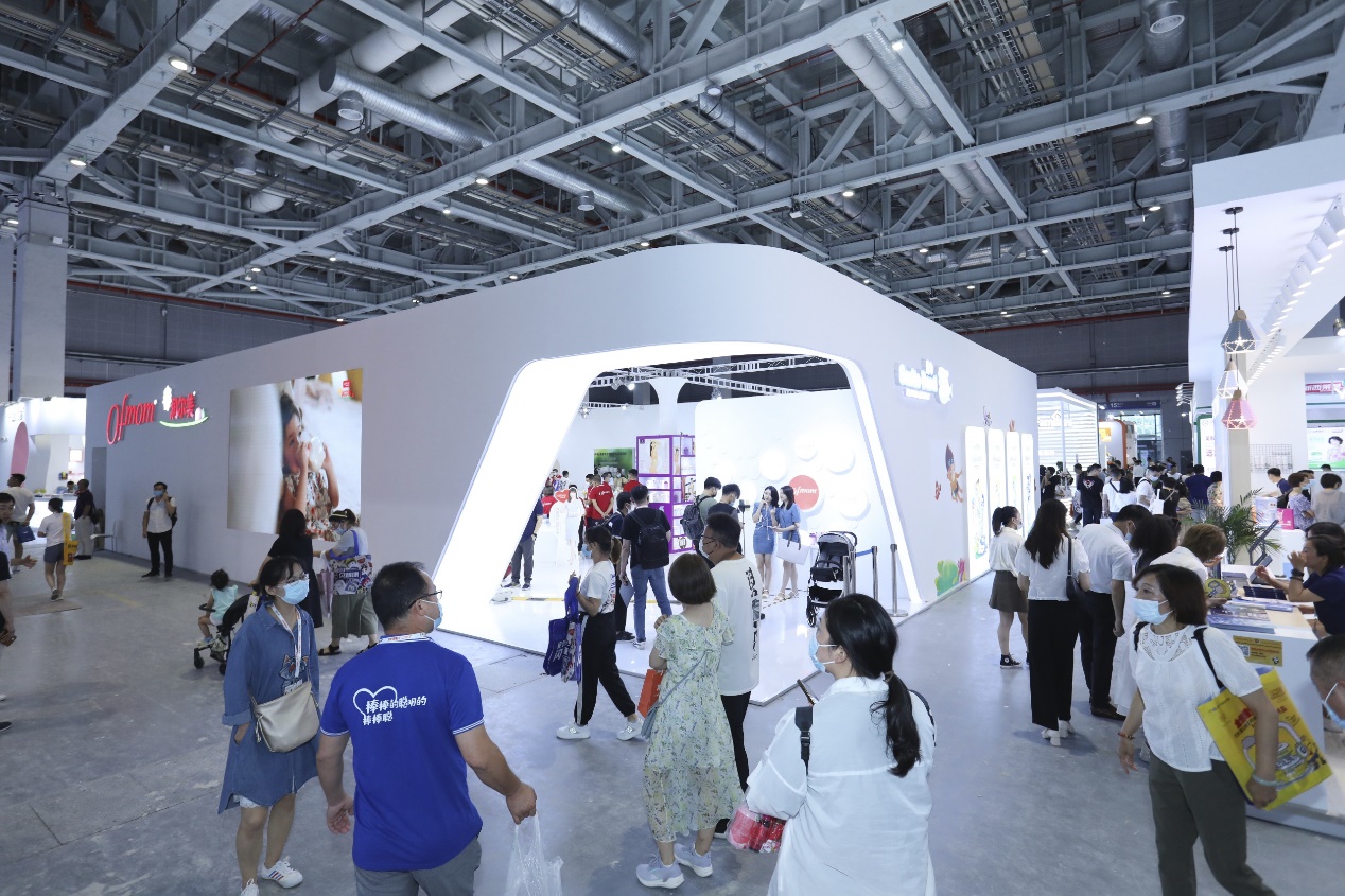 Ofmom妈咪爱携手全线家族品牌，亮相2021CBME孕婴童展