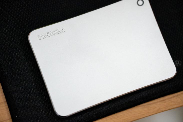 东芝移动硬盘备份功能有什么用,东芝移动硬盘v102t