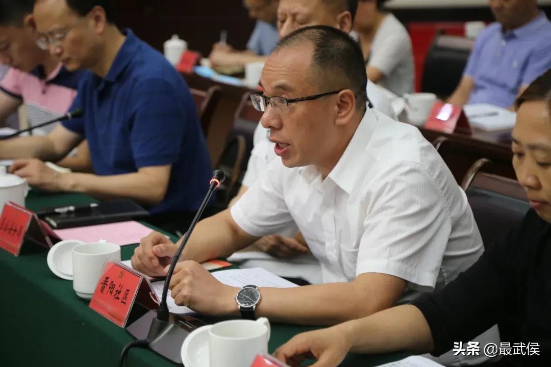 孩子教育应该是父母的基本责任,千万别忽视孩子的教育