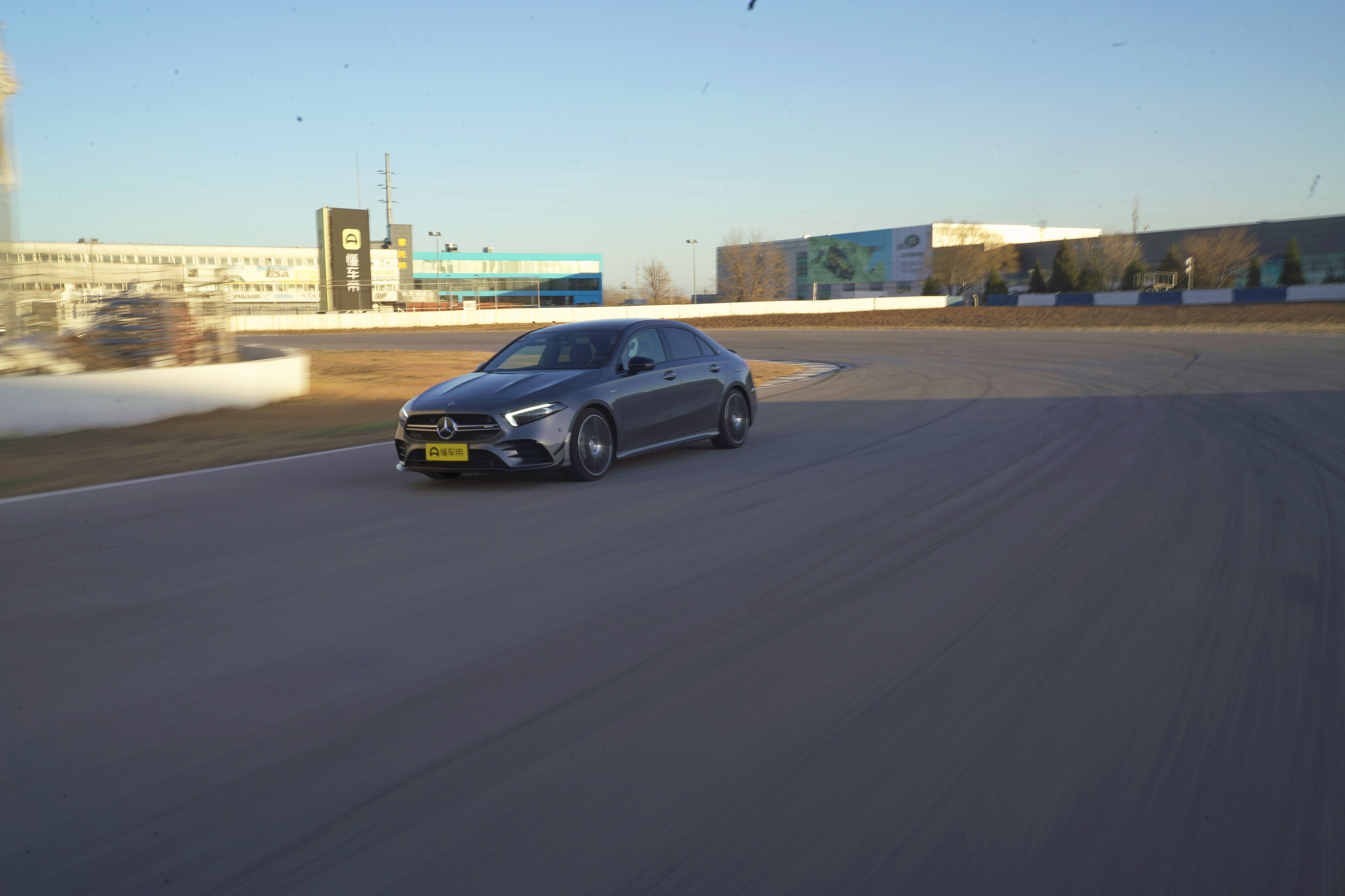 沉浸式体验奔驰amga35l,没有灵魂的学习机器