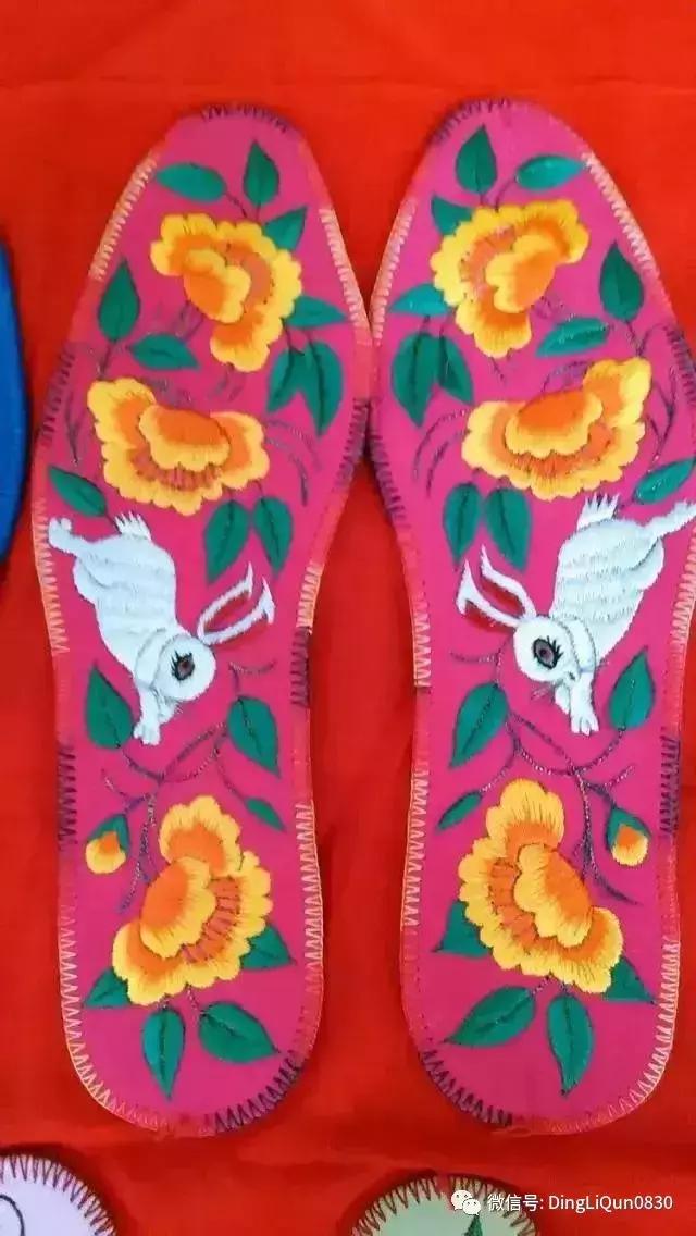 刺绣作品简单的,老式刺绣喜字的鞋垫刺绣方法