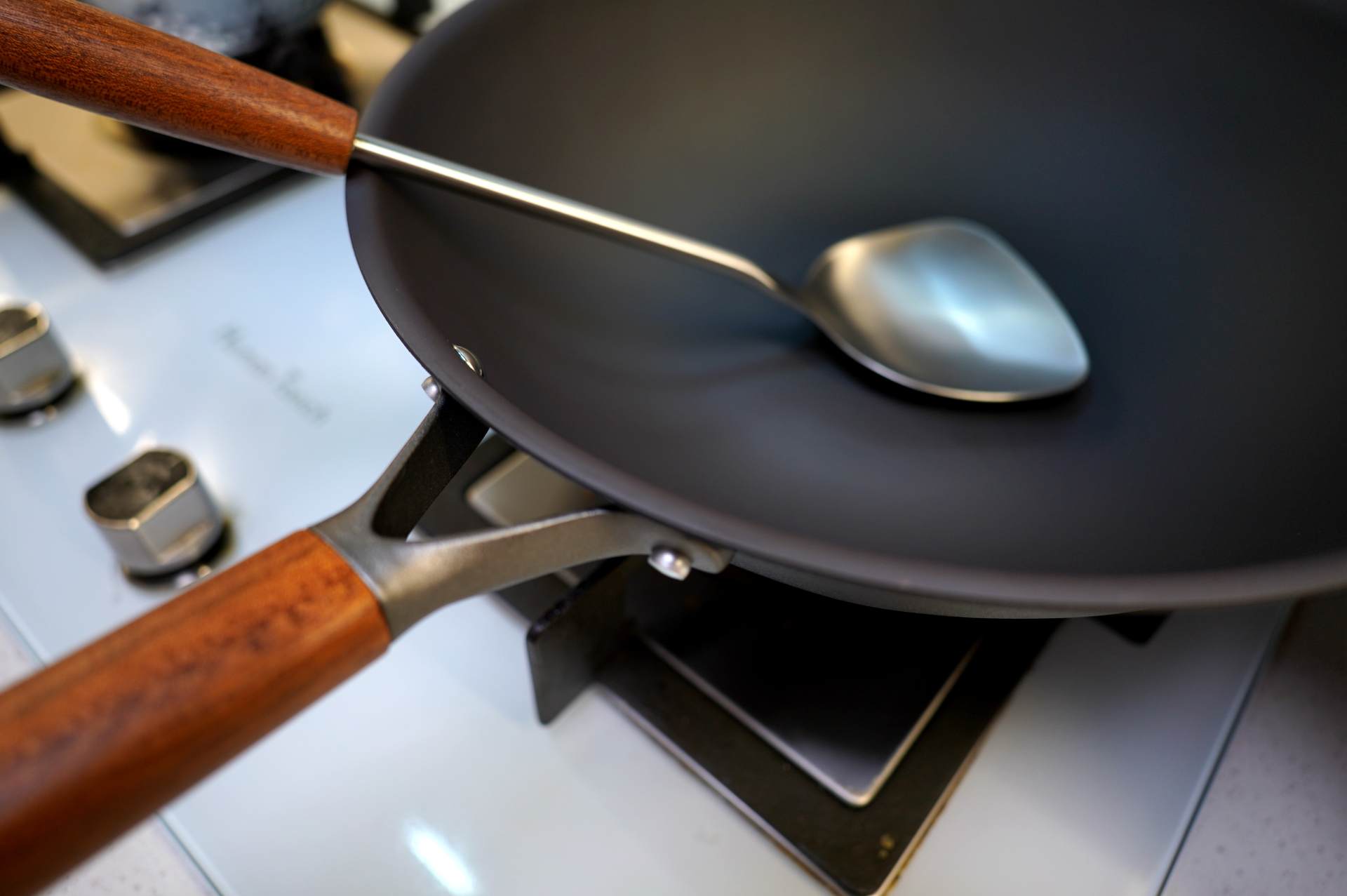 周末才是我大展厨艺的时候，入手三禾窒氮轻铁锅体验