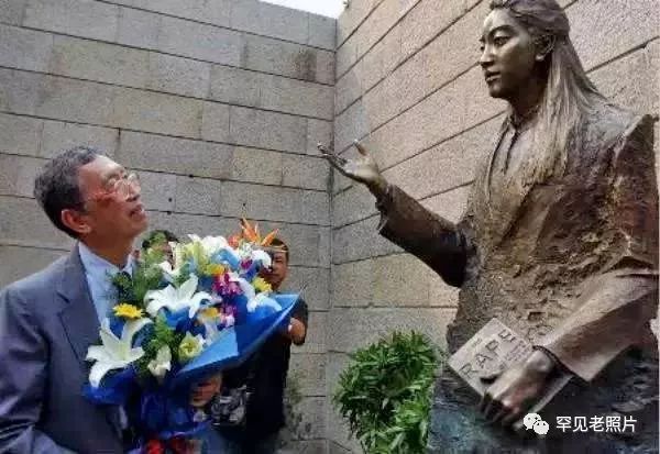 100年南京大桥绘画,南京红色100年