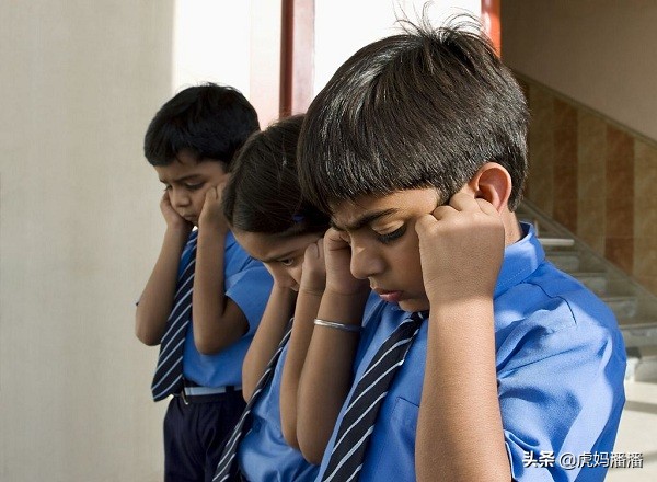 10岁儿子爱小偷小摸怎么教育,孩子喜欢小偷小摸还经常撒谎