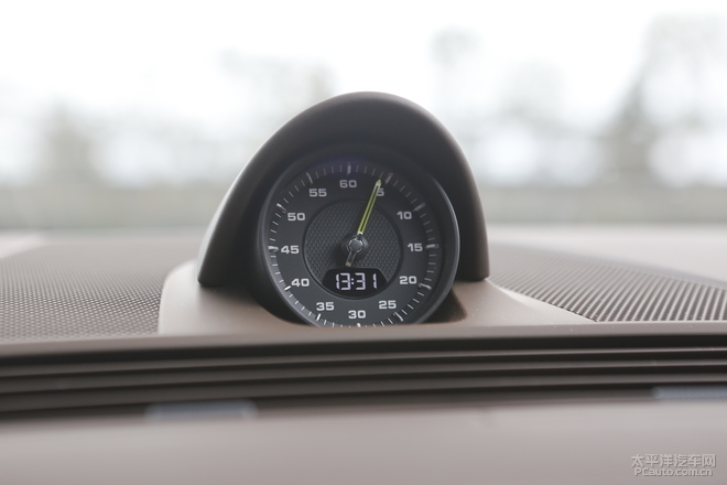 保时捷panamera混动深度测试 (全新保时捷panamera4s 2.9t试驾感受)