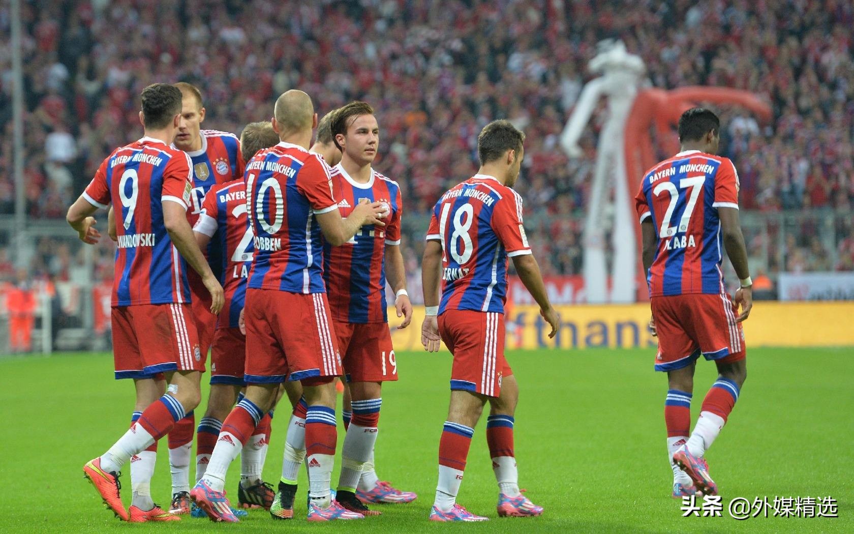 带你详细的了解足球比赛,足球的战术深度解析