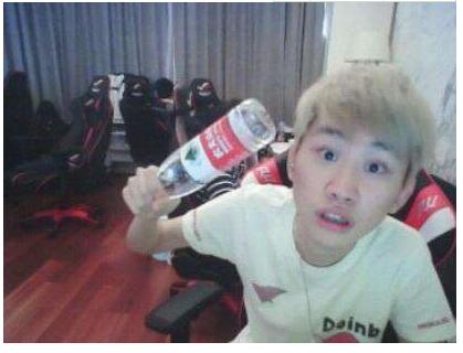 卡萨丁无解五杀,卡萨丁真有那么弱吗