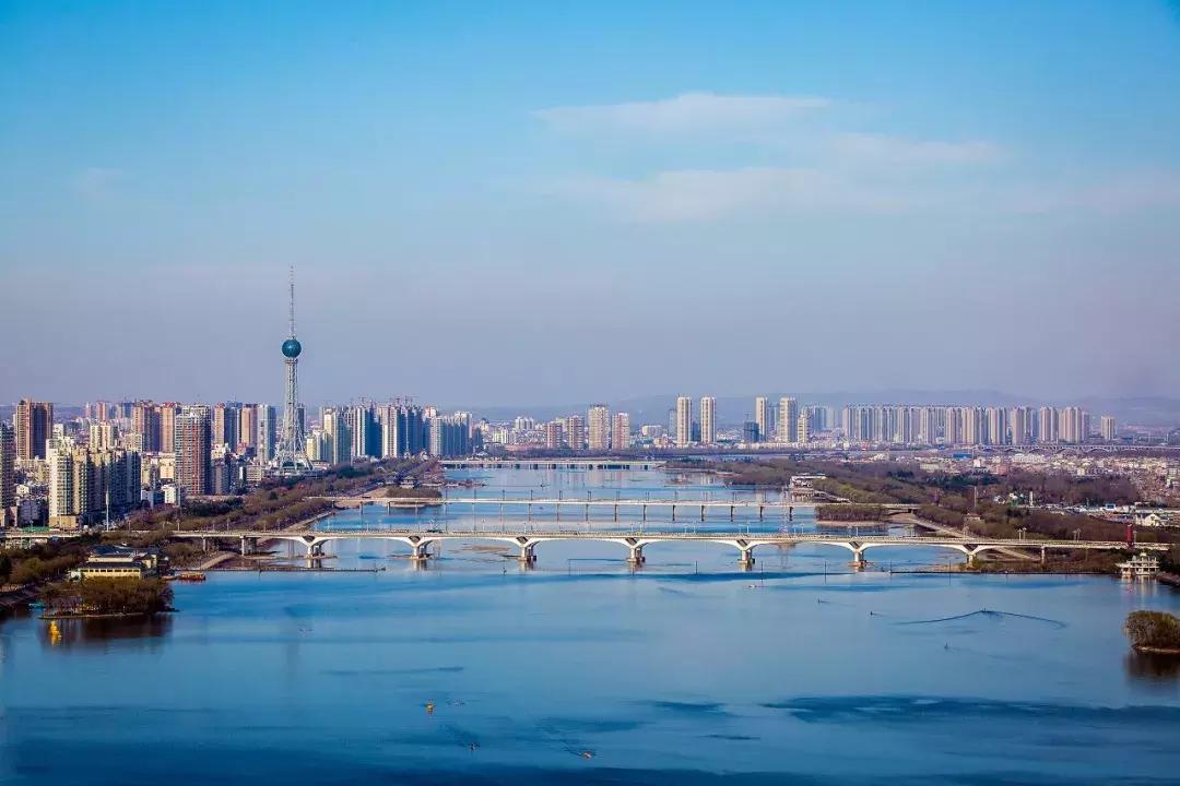 洛阳中国唯一一个十三朝古都,洛阳市为什么古都多但不发达