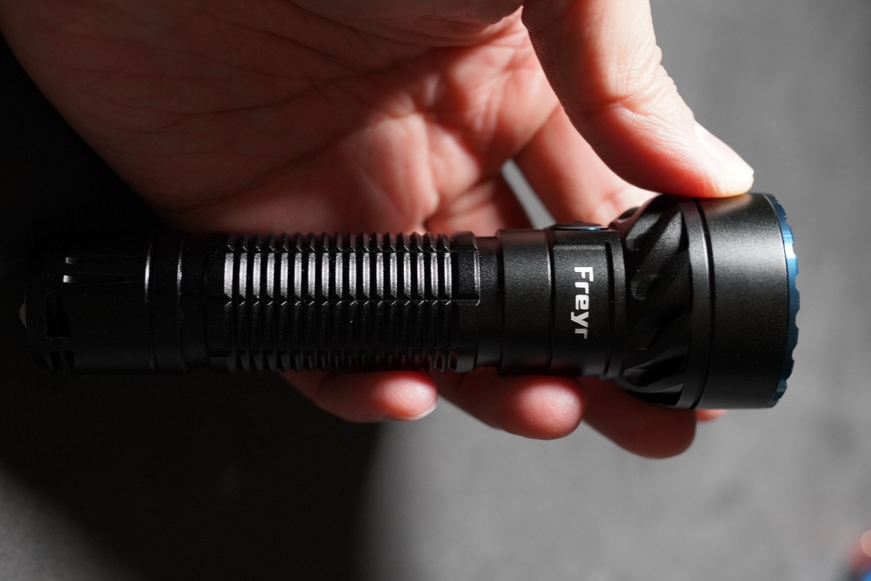 傲雷战术灯,傲雷战术手电s3