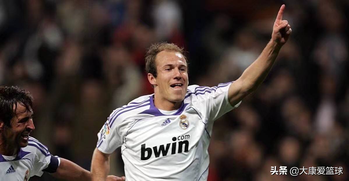 罗本斯内德范佩西国家队合影,罗本与范佩西