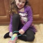 如何教孩子快速系鞋带,怎样教孩子系鞋带又快又好还不松