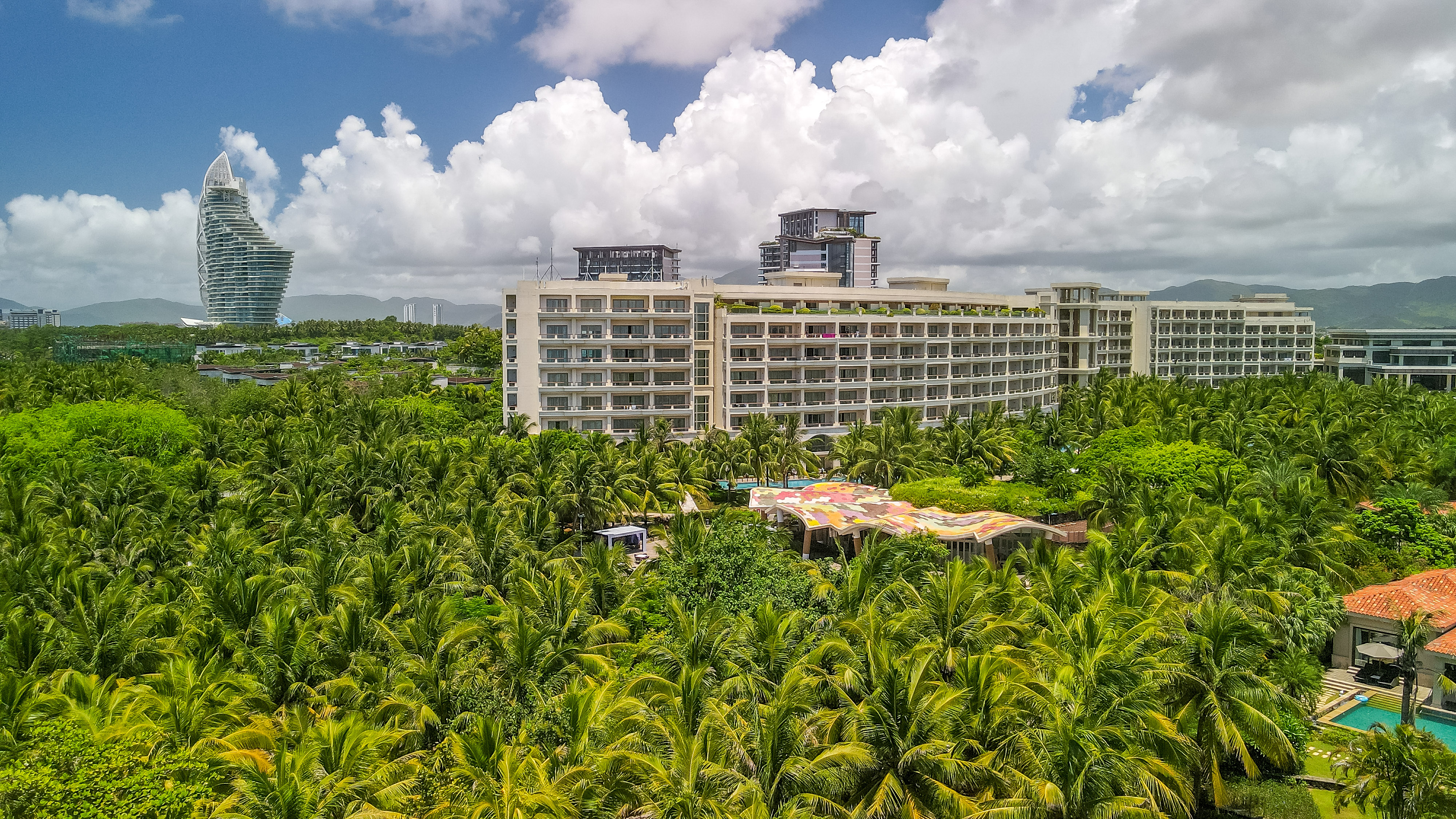 三亚最豪华酒店推荐,传说中的三亚海景酒店