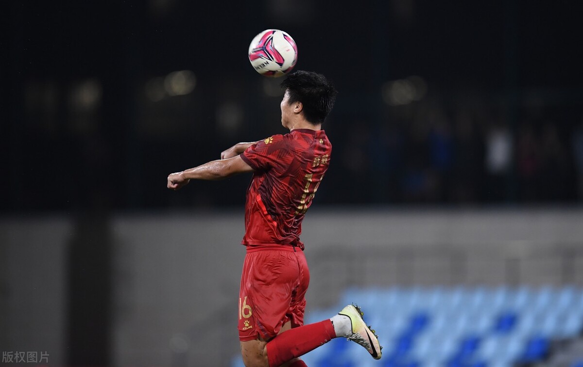 北体大足球精彩进球,中甲淄博蹴鞠最新消息