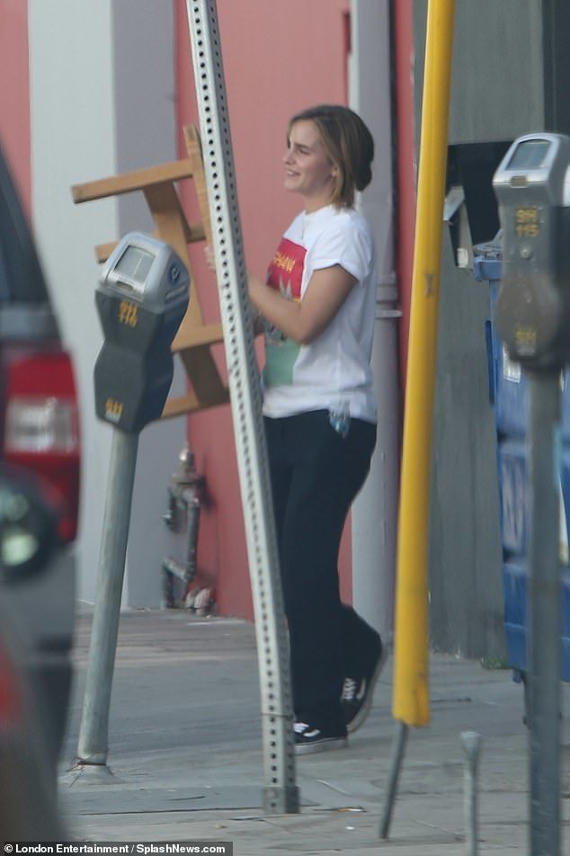 赫敏穿礼服出席舞会照片,31岁赫敏