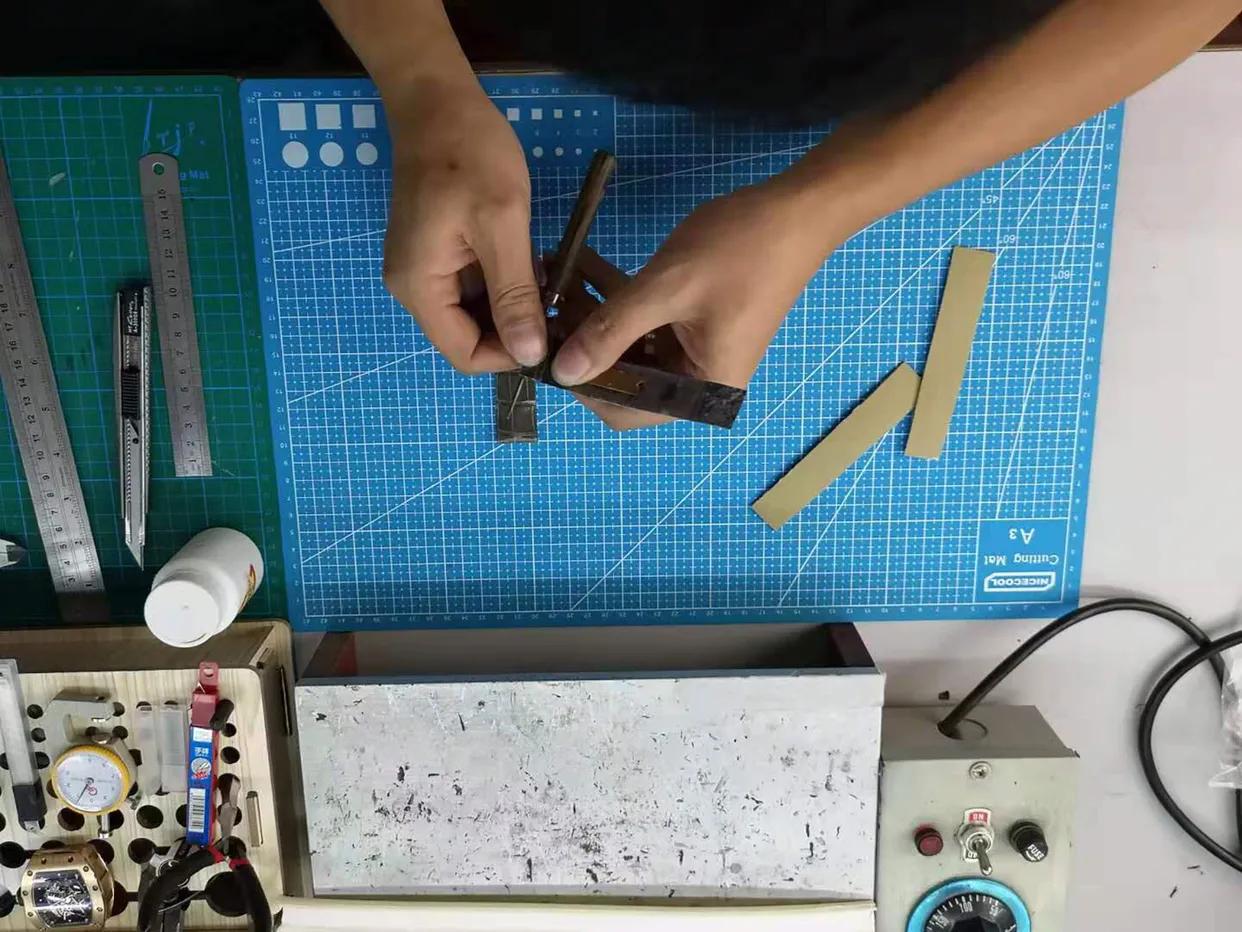 鳄鱼皮表带能用多久,鳄鱼皮表带的fab法则