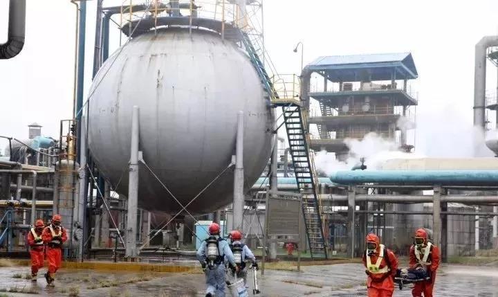 屁的主要成分硫化氢有毒吗,恶臭气体中的硫化氢危害有多大