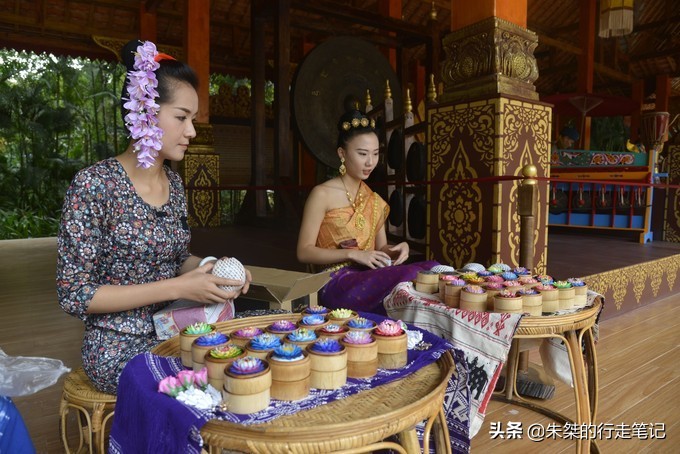 西双版纳泼水节攻略,西双版纳傣族泼水节和广西泼水节