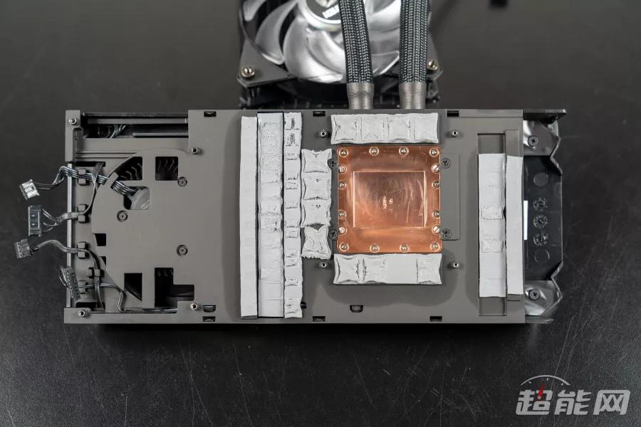 rtx2080ti显卡技嘉,七彩虹rtx2080ti显卡