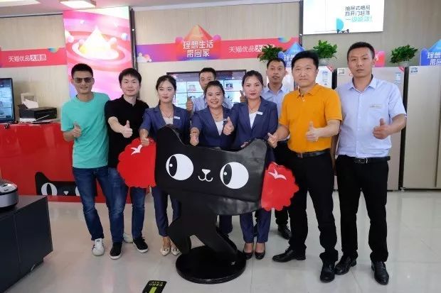 大学生回村创业赚200万,大学生回乡创业年入百万