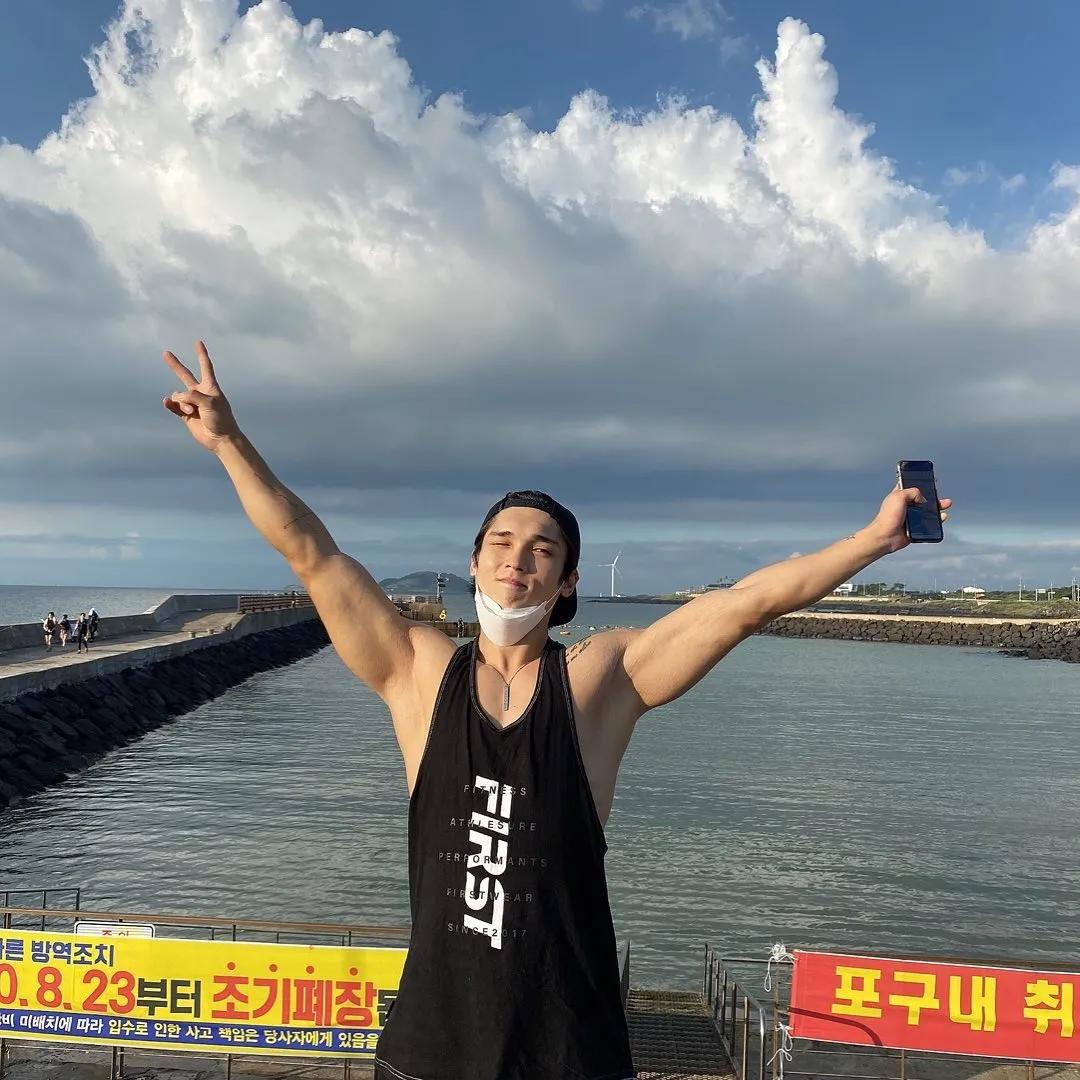 「正太脸金刚身」只存在于二次元漫画里的肌肉*男美**，被他神还原了