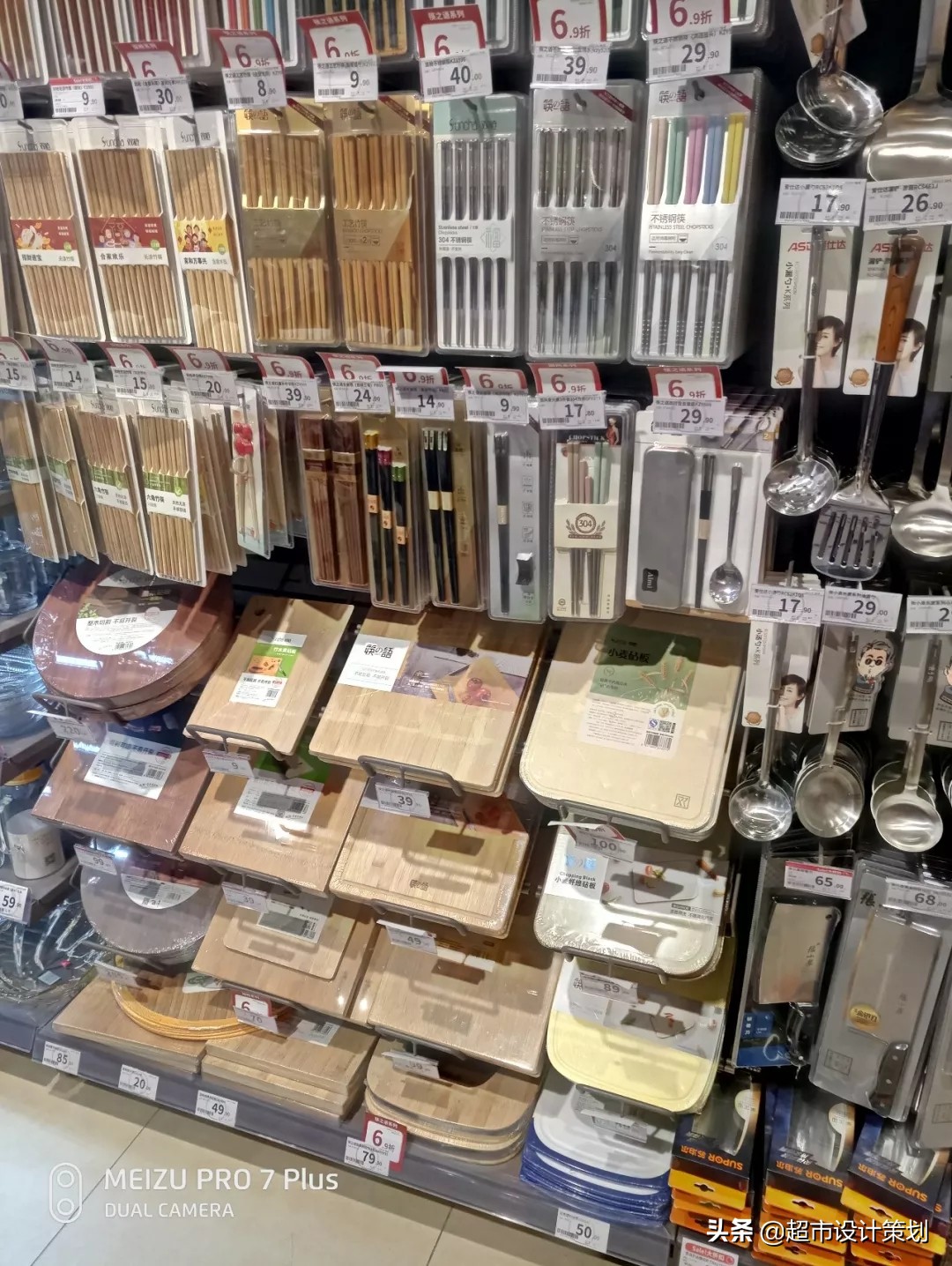 清爽、洁净，不经意间的惊艳！联家超市新开店一组陈列图片