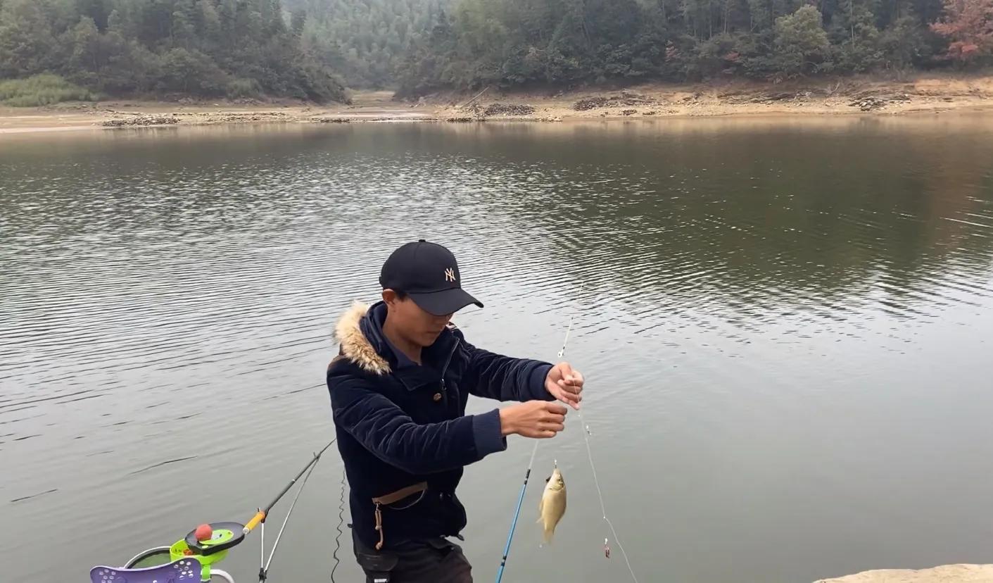 钓鱼钩串钩绑法慢教程,钓串钩的绑钩教程