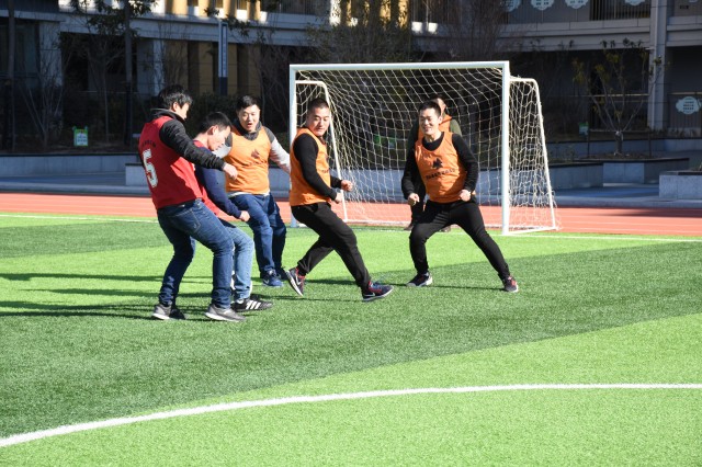 玩转足球悦享童年,足球嘉年华幼儿活动