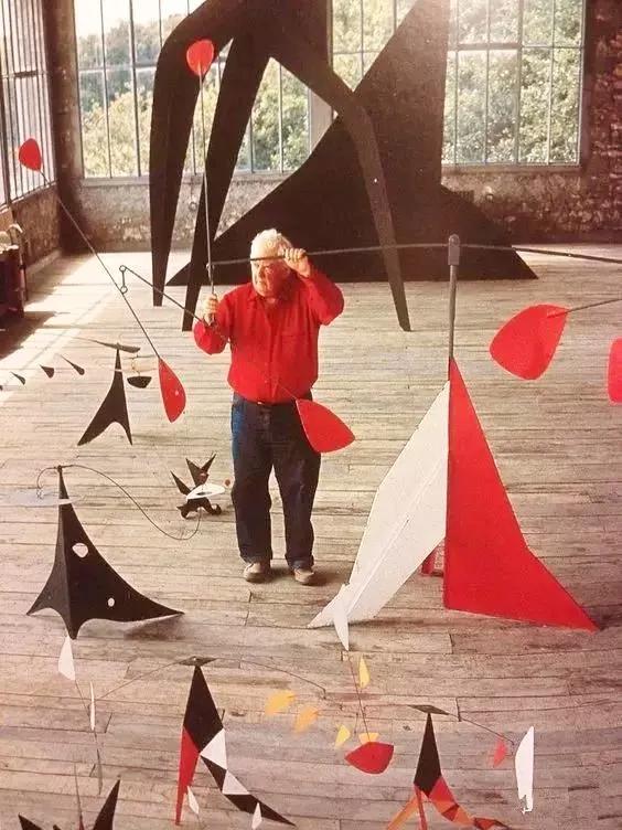 拥有一间属于自己的艺术工作室,艺术家一定要有自己的工作室吗