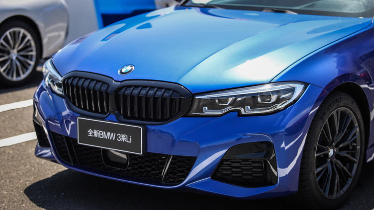 全新宝马3系国内试驾视频标轴,宝马长轴3系