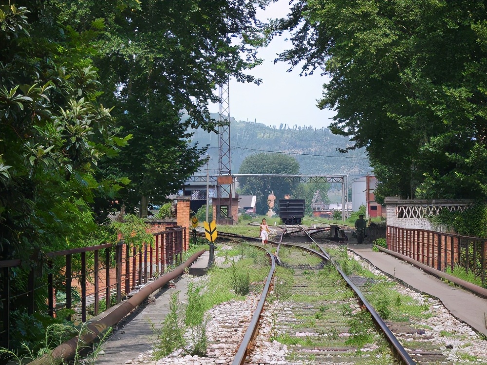 运转昭化站，探秘821厂铁路专线