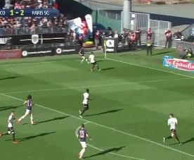 姆巴佩跟谁踢球好,姆巴佩是不是最厉害的足球队员