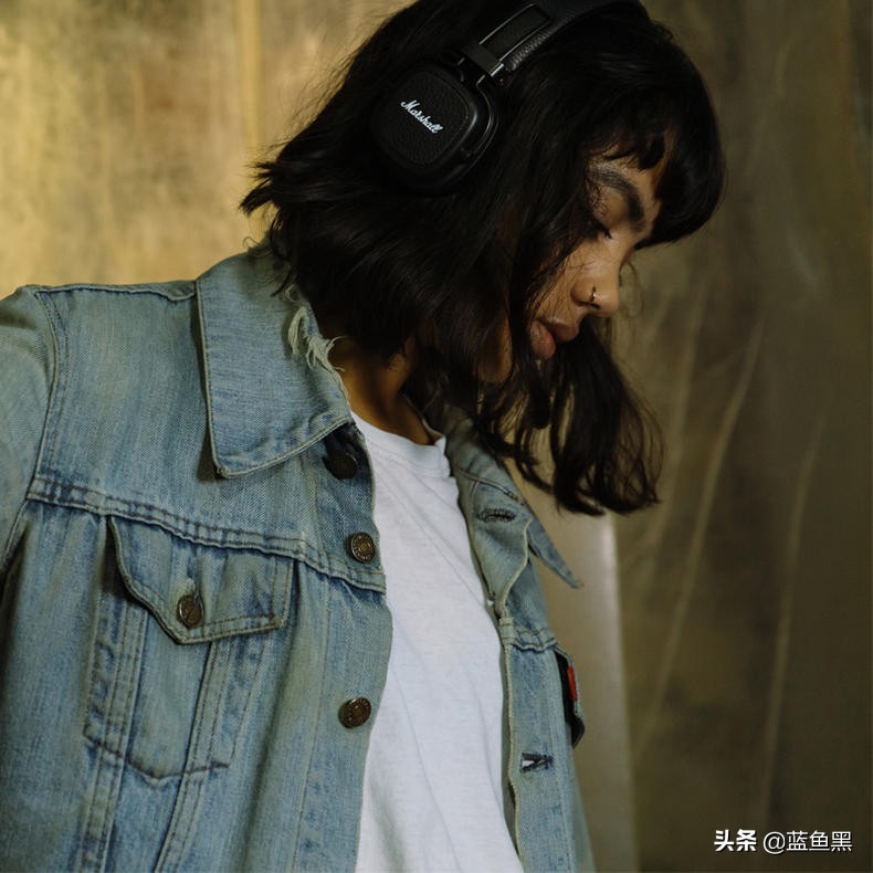 马歇尔头戴式耳机怎么连接蓝牙,两百多的马歇尔头戴式耳机测评