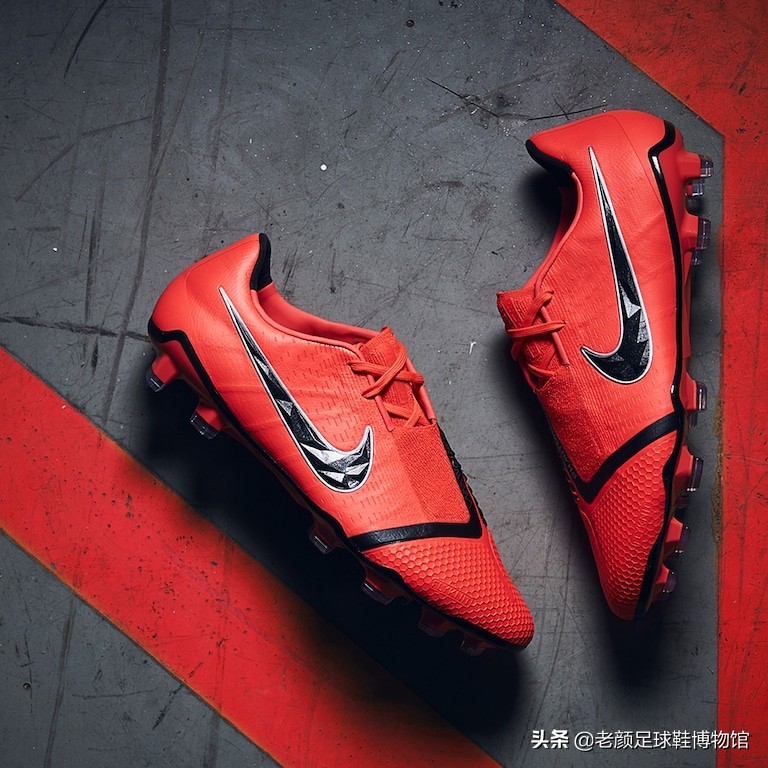 中国最新足球鞋设计,设计最好的足球鞋