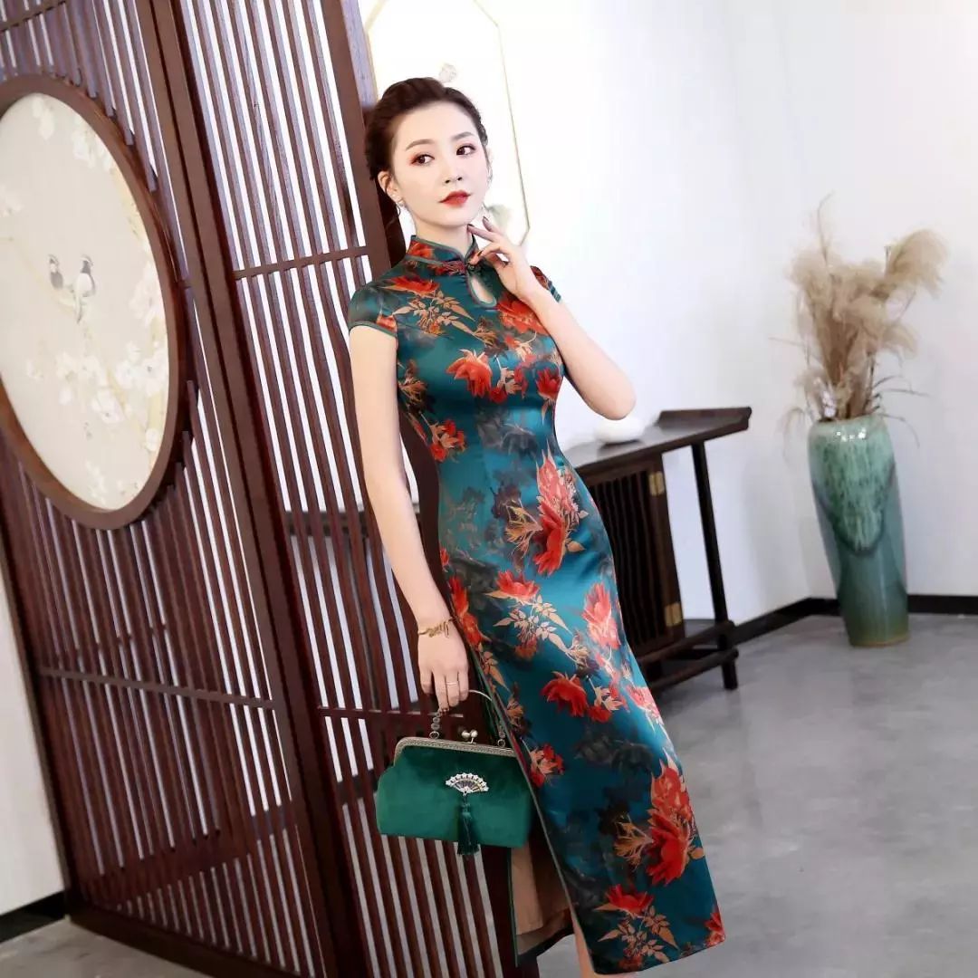 2021年杭州丝绸旗袍广州展销会,杭州金堂旗袍厂家