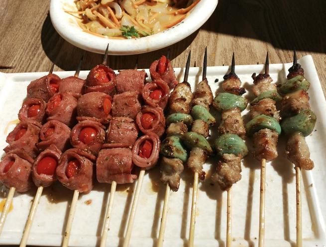 青岛正宗街边撸串,青岛既便宜又好吃的撸串