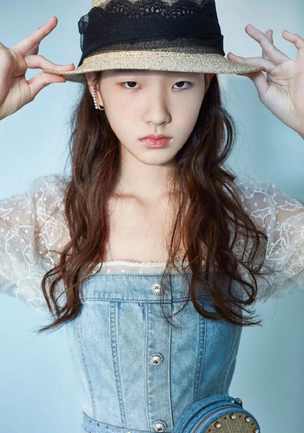 小s女儿首个代言跳舞,小s女儿拍大片惊艳全网