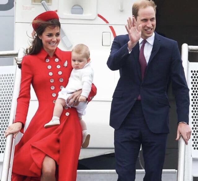 梅根与皇室穿搭,凯特王妃和梅根穿着对比