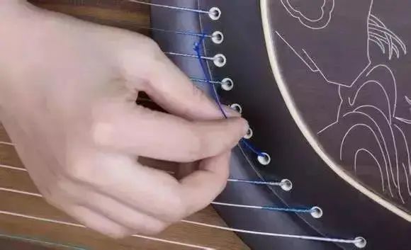 古筝多久更换琴弦,古筝换琴弦怎么避免弦断