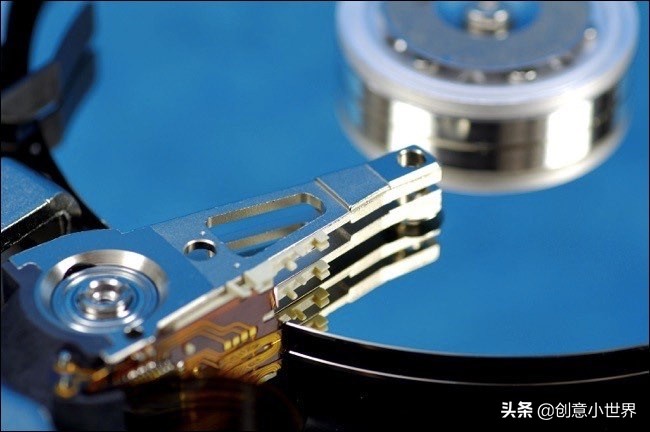 u盘系统格式fat32与ntfs的区别,u盘的格式ntfs和fat32哪个好