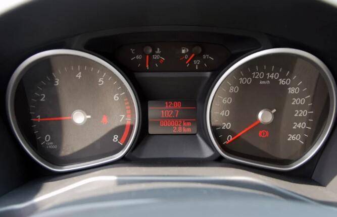 九万多公里的蒙迪欧值得入手么,福特蒙迪欧2022款ecoboost245st-line