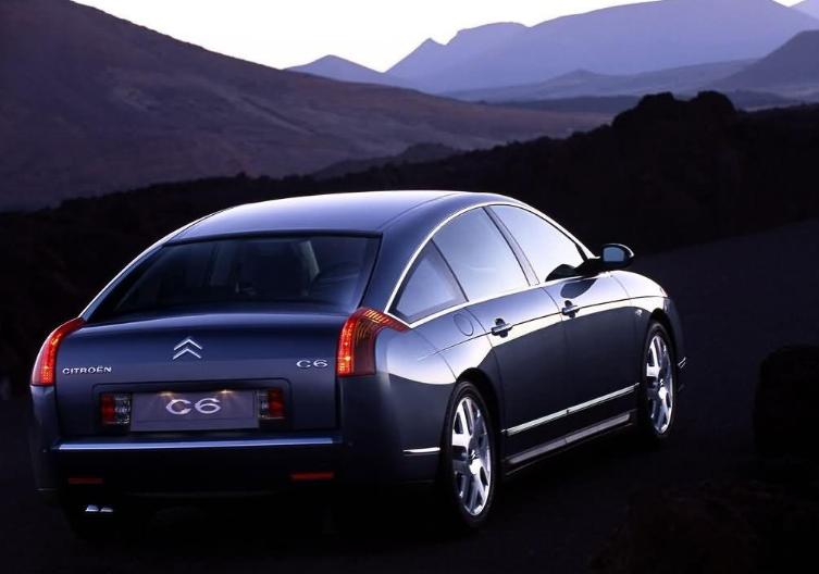 为什么雪铁龙网上的评价都很好,雪铁龙的车到底值不值得买