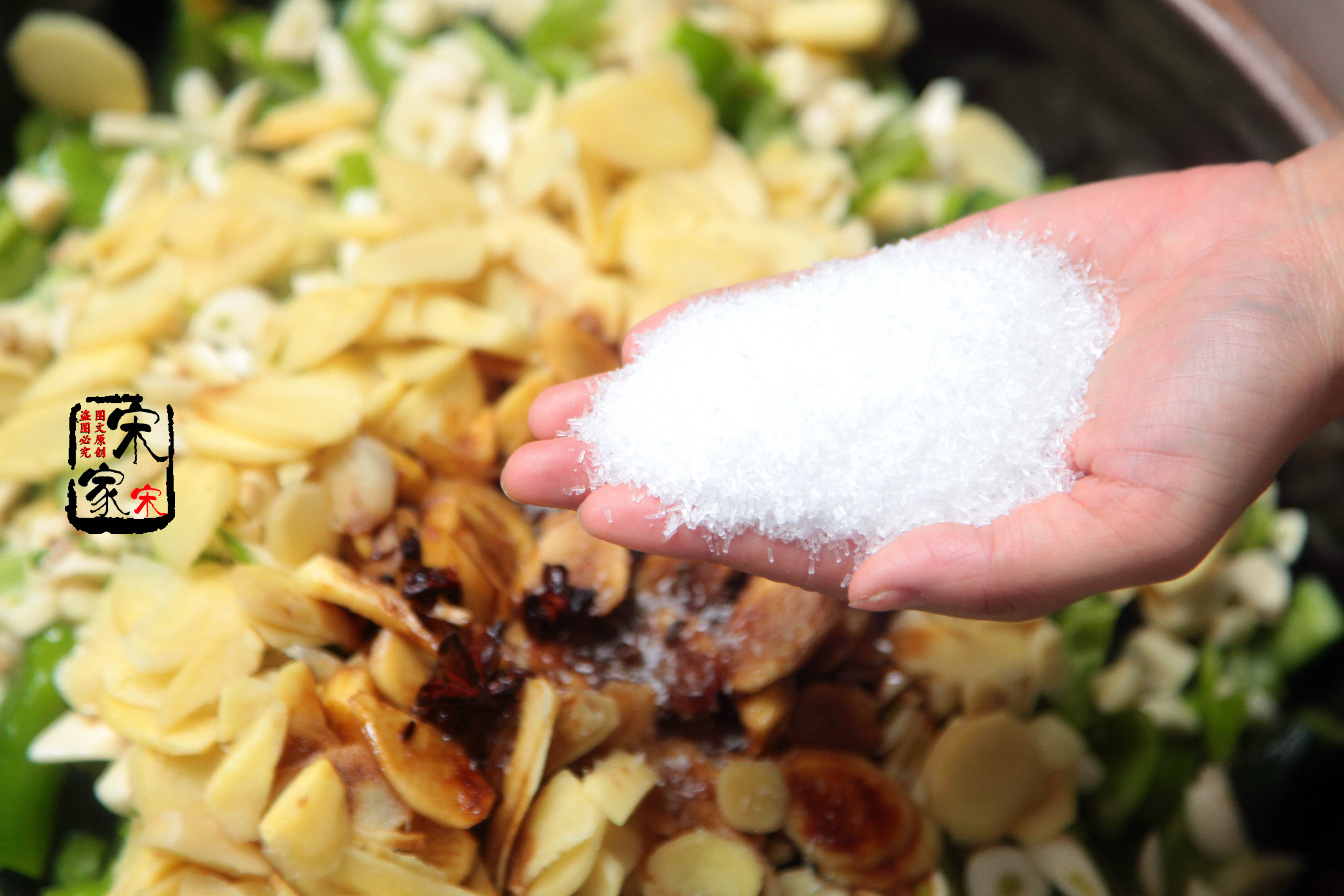 妈妈腌的咸菜最可口,妈妈藏了35年泡菜秘方