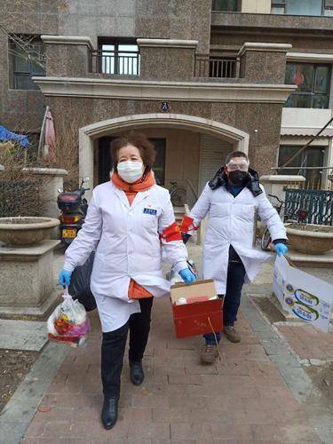 平凡的力量致敬社区工作者,致敬社区工作者视频歌曲