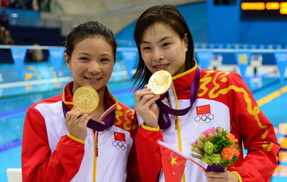 何姿奥运会夺冠颁奖,何姿跳水奥运会夺冠视频